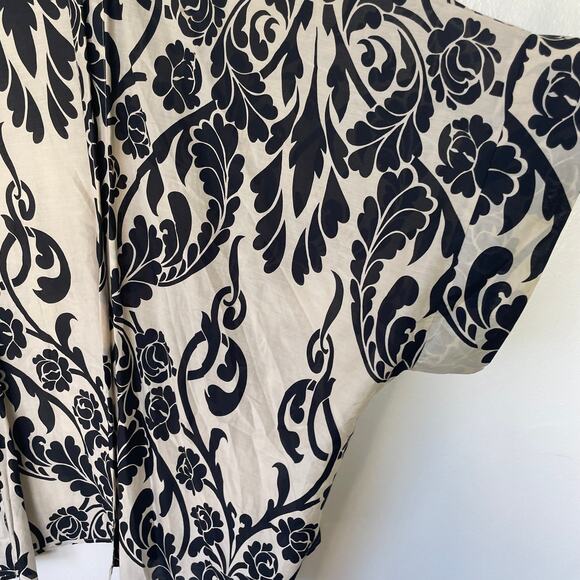 Chico’s Size L Beige Black Kimono open top Coverall size L - Picture 4 of 9